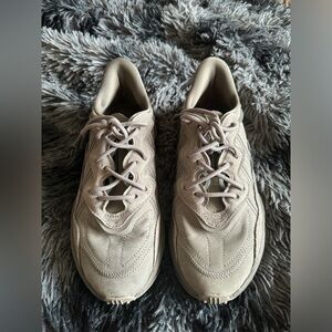 Adidas Ozweego.